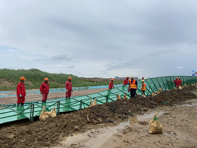 青島膠州灣海底管道（dào）浮拖安裝工程順利完工