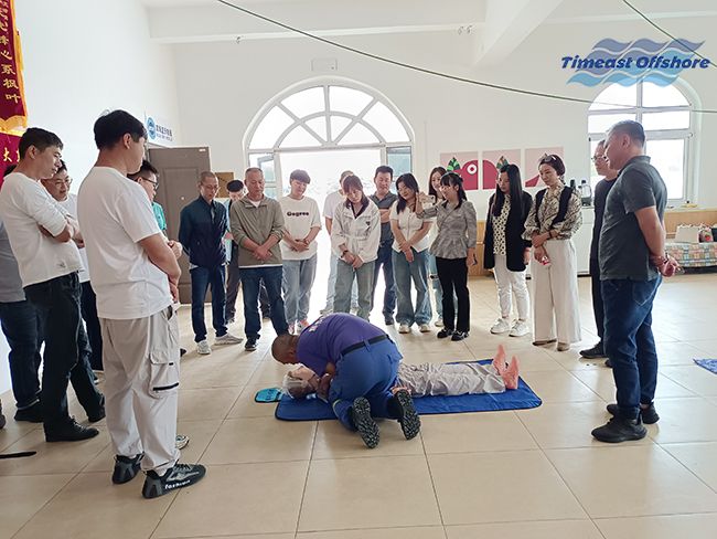 国产丝袜无码一区二区视频海工攜手濱海（hǎi）藍天救援隊開展CPR心肺複蘇和基礎繩結實（shí）地培訓（xùn）活動